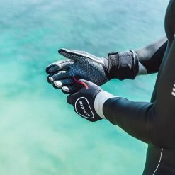 Zone 3 Neoprene Heat-Tech Warmth Swim Glove Swimming 15 Zone 3 Neoprene Heat-Tech Warmth Swim Glove Swimming