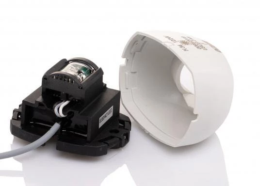 Lindemann Yacht Equipment Aqua Signal Series 34 LED Stern Navigation Light 7 Lindemann Yacht Equipment Aqua Signal Series 34 LED Stern Navigation Light