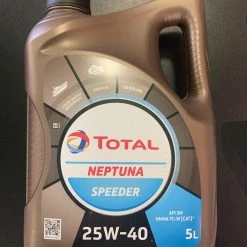 VDM Reya Cleaning & Maintenance Total Neptuna Speeder 4-Stroke Oil 25W-40
